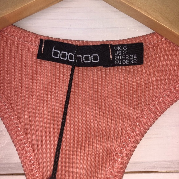 Boohoo - Picture 4 of 4